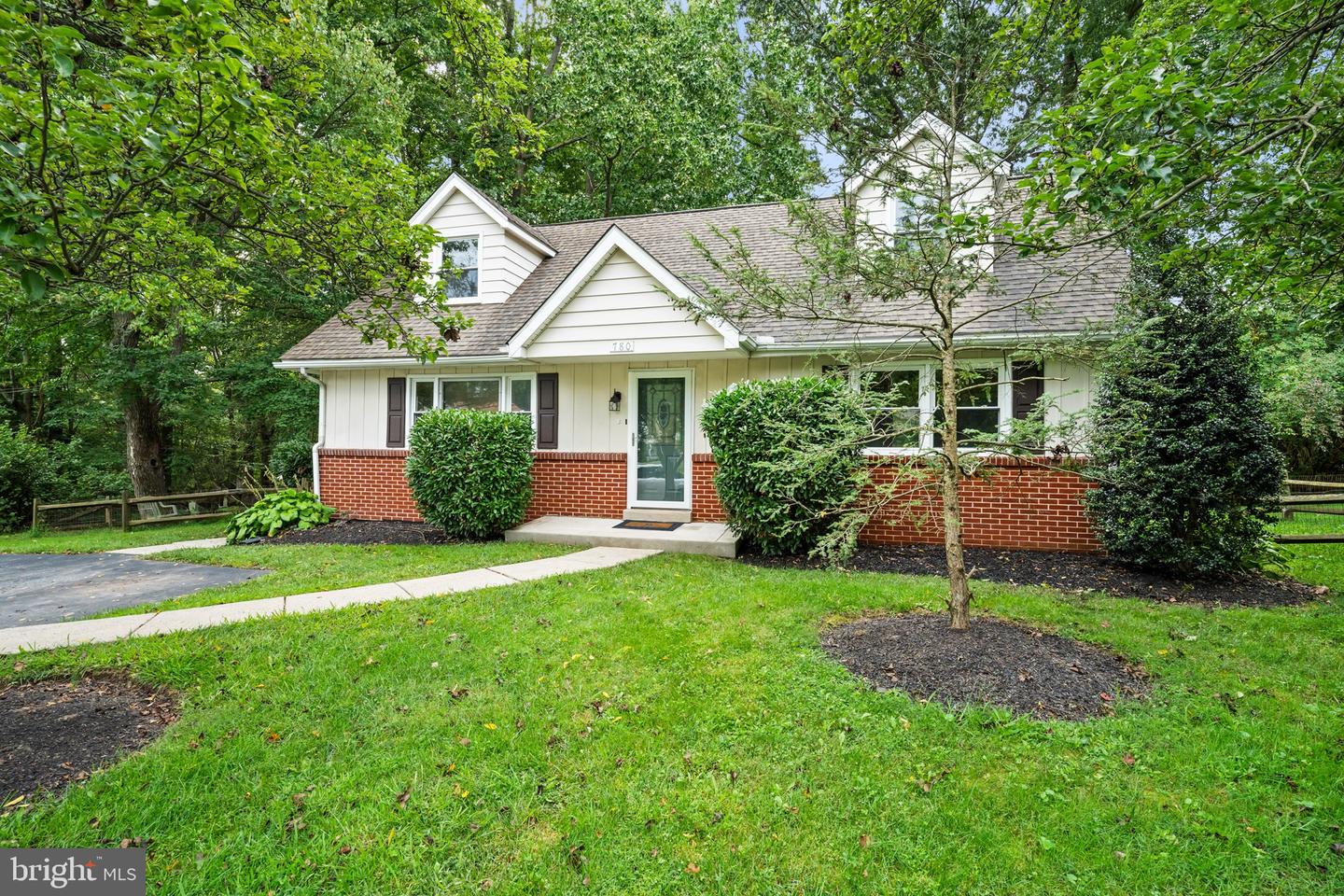 780 Naamans Creek Rd — photo