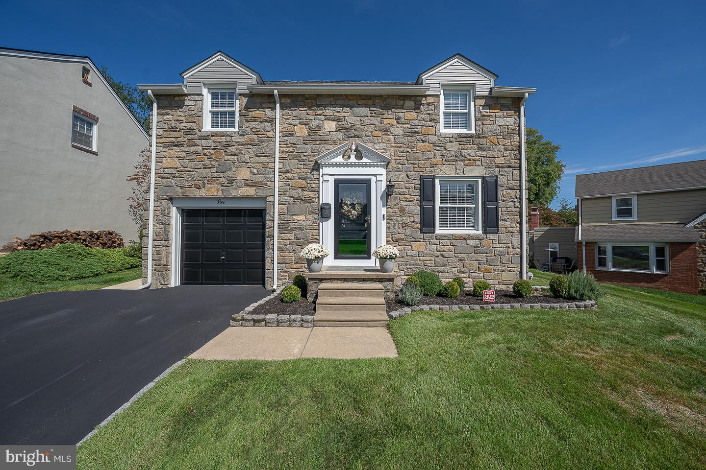 5 Althea Ln — photo