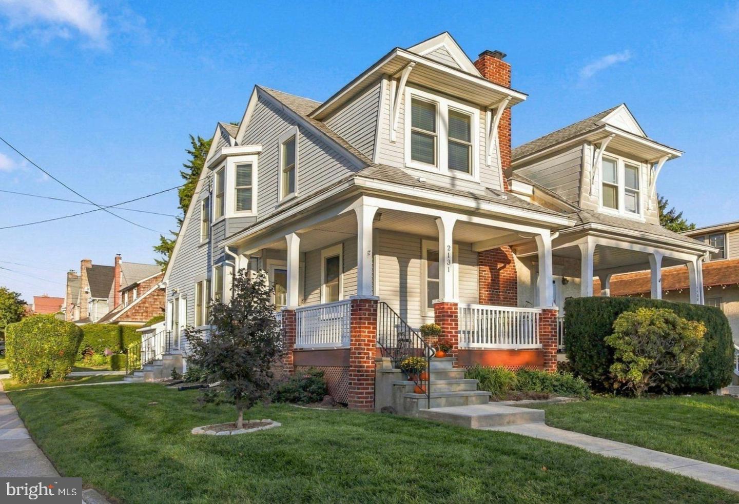 2131 Darby Rd — photo
