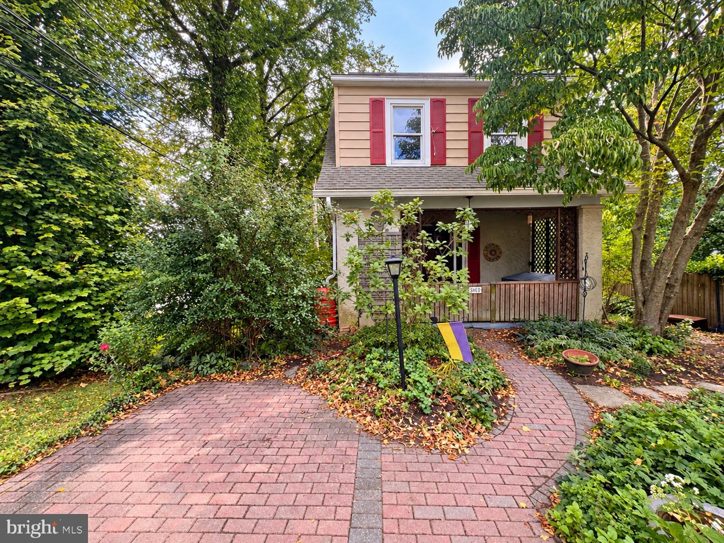 29 Garrett Ave — photo