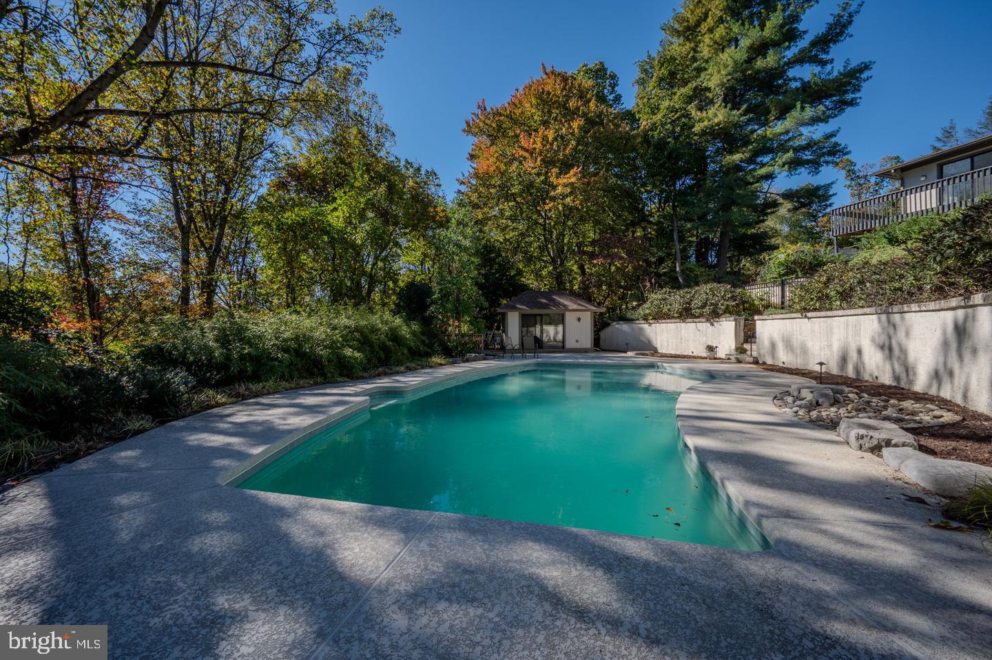 6 Southview Path — photo