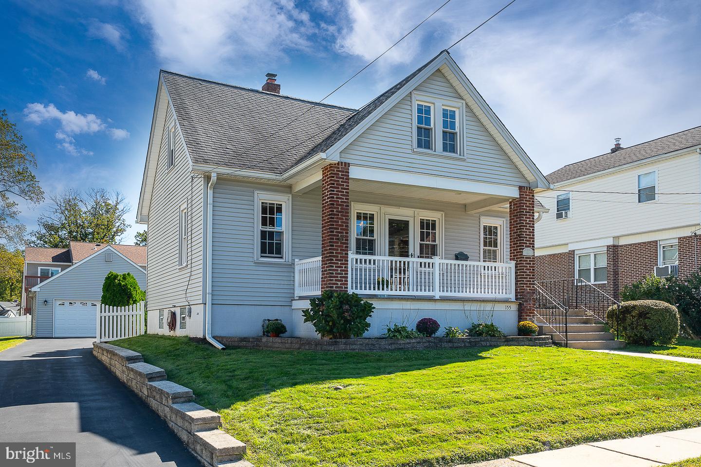 155 S Highland Rd — photo