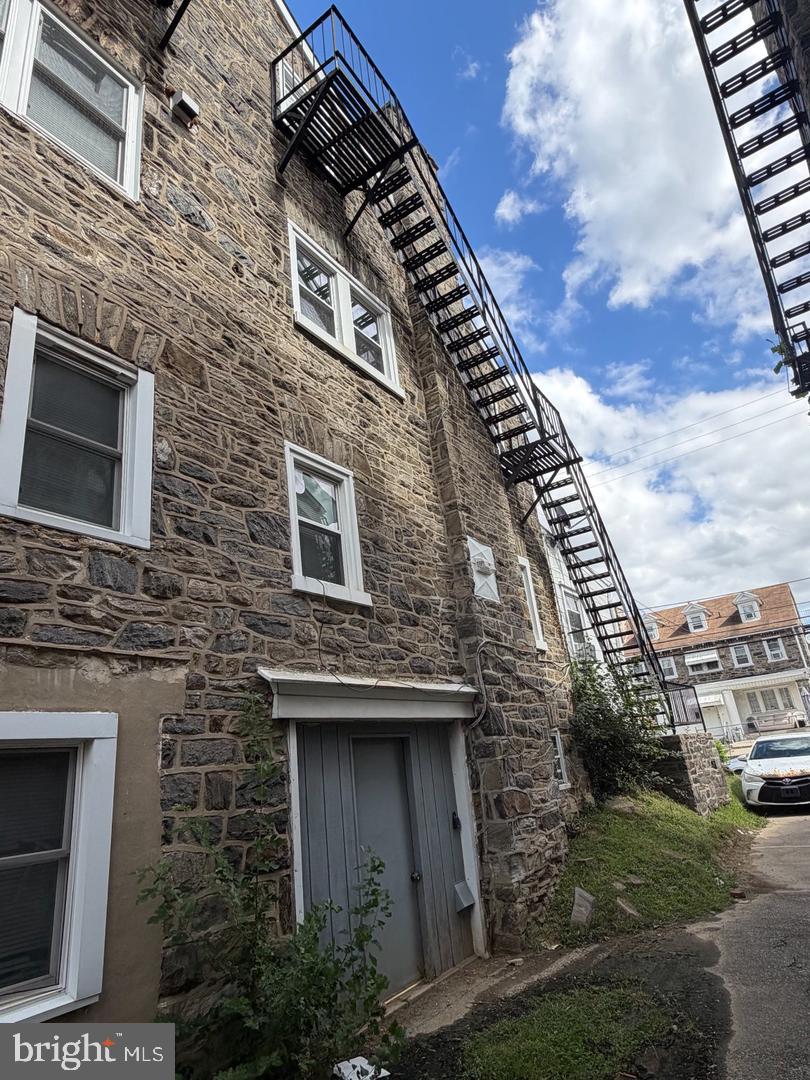 42 Brandon Road, Upper Darby, PA 19082 — photo 2