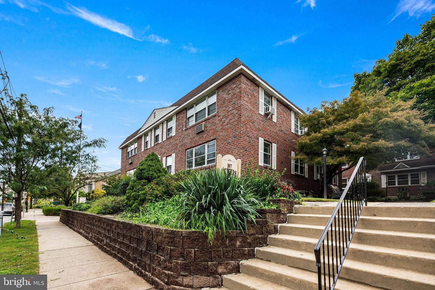 107 Rutgers Ave #a-2 — photo