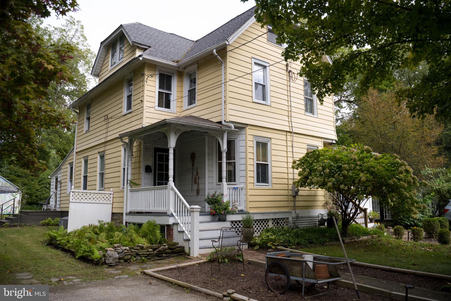 315 Union Ave — photo
