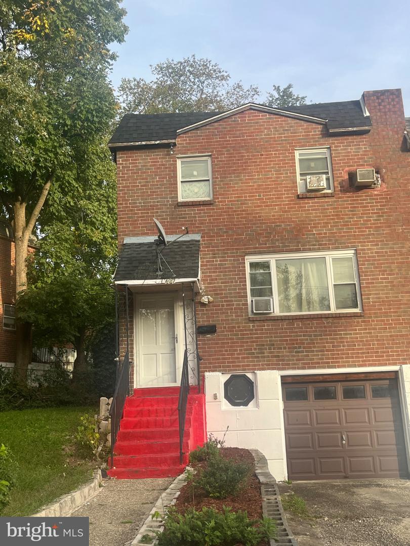 1407 Powell Rd — photo