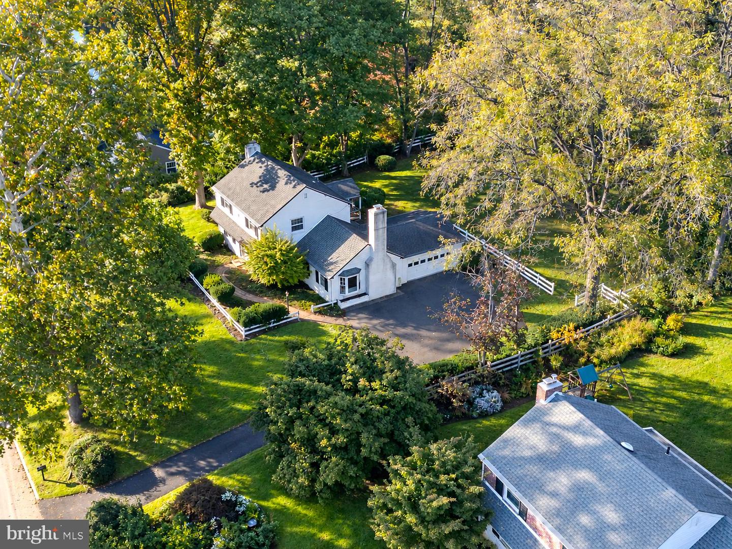 209 Plush Mill Rd — photo