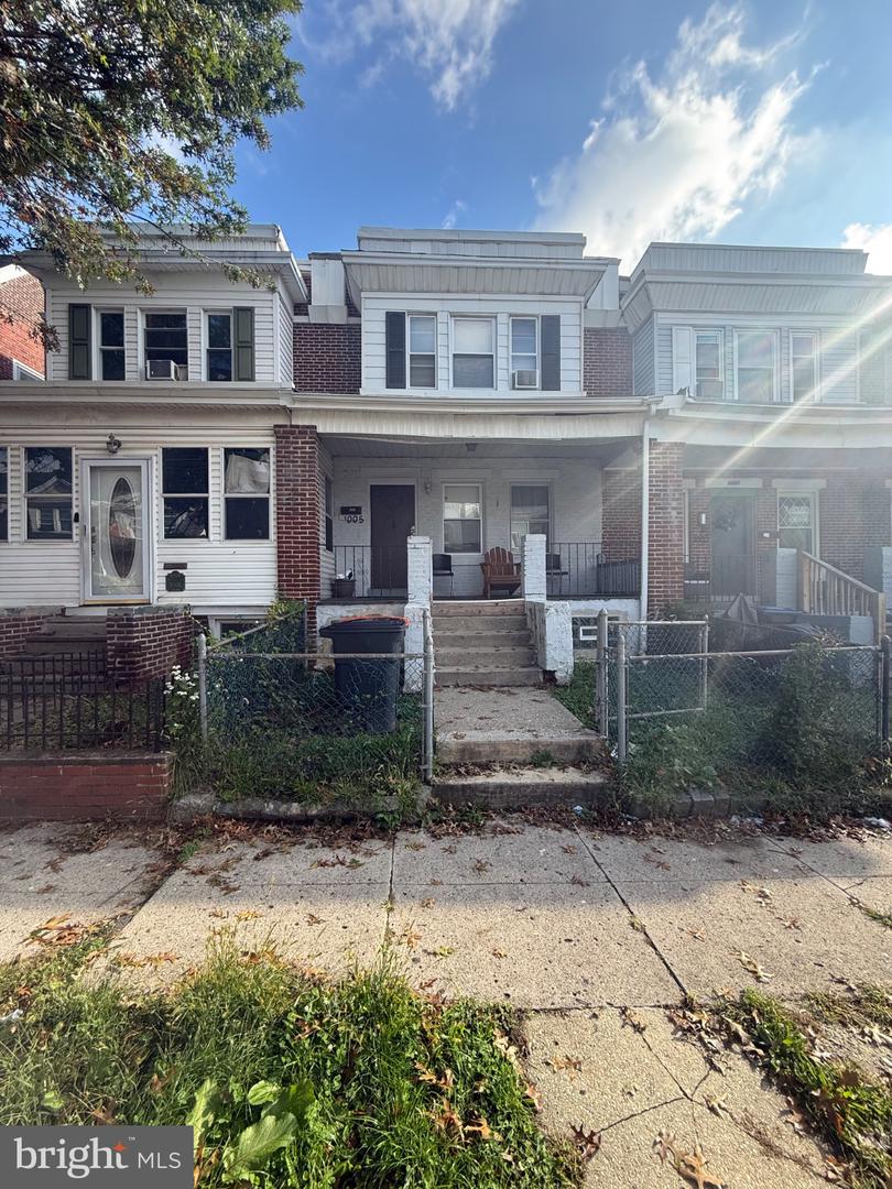 1005 McDowell Ave — photo