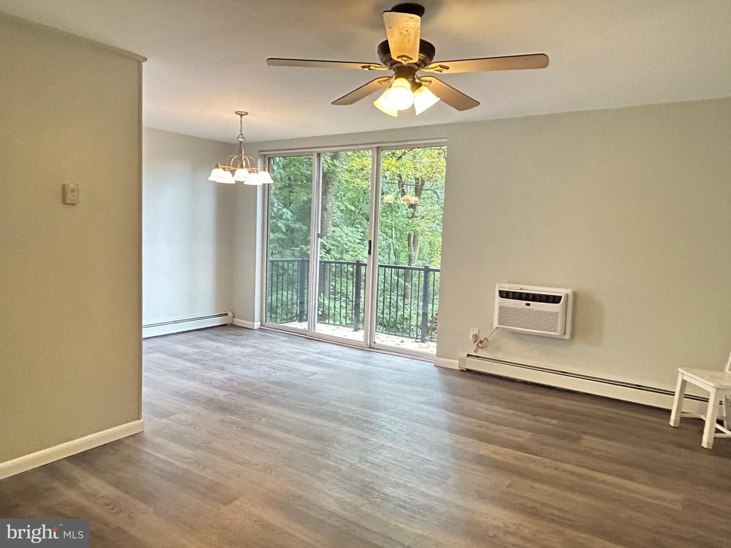 100 E. Glenolden Ave. #F4 — photo