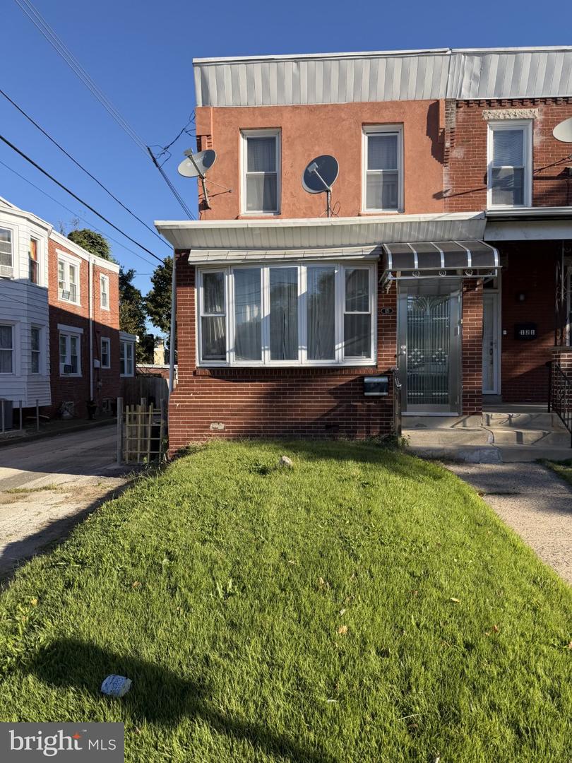 123 Fern St — photo