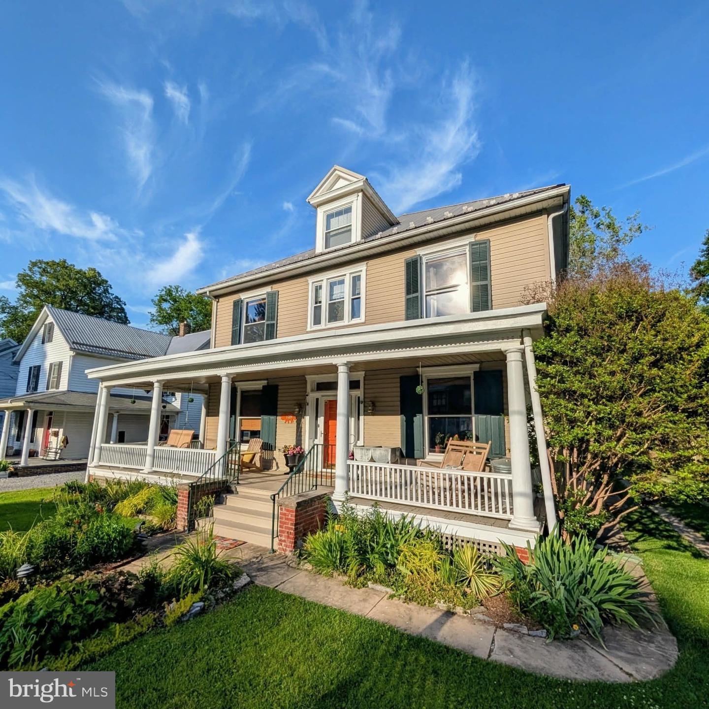 105 Linden Ave — photo