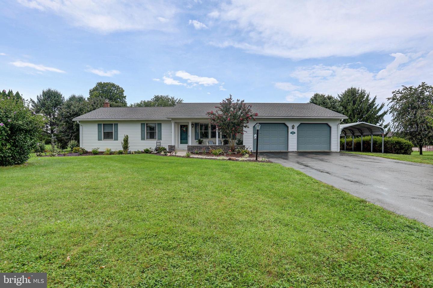 7075 Olde Scotland Road — photo