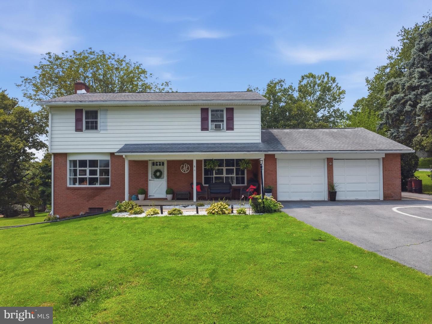 1326 Hillendale Road — photo