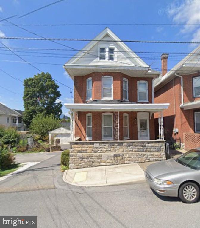 28 S Grant St — photo