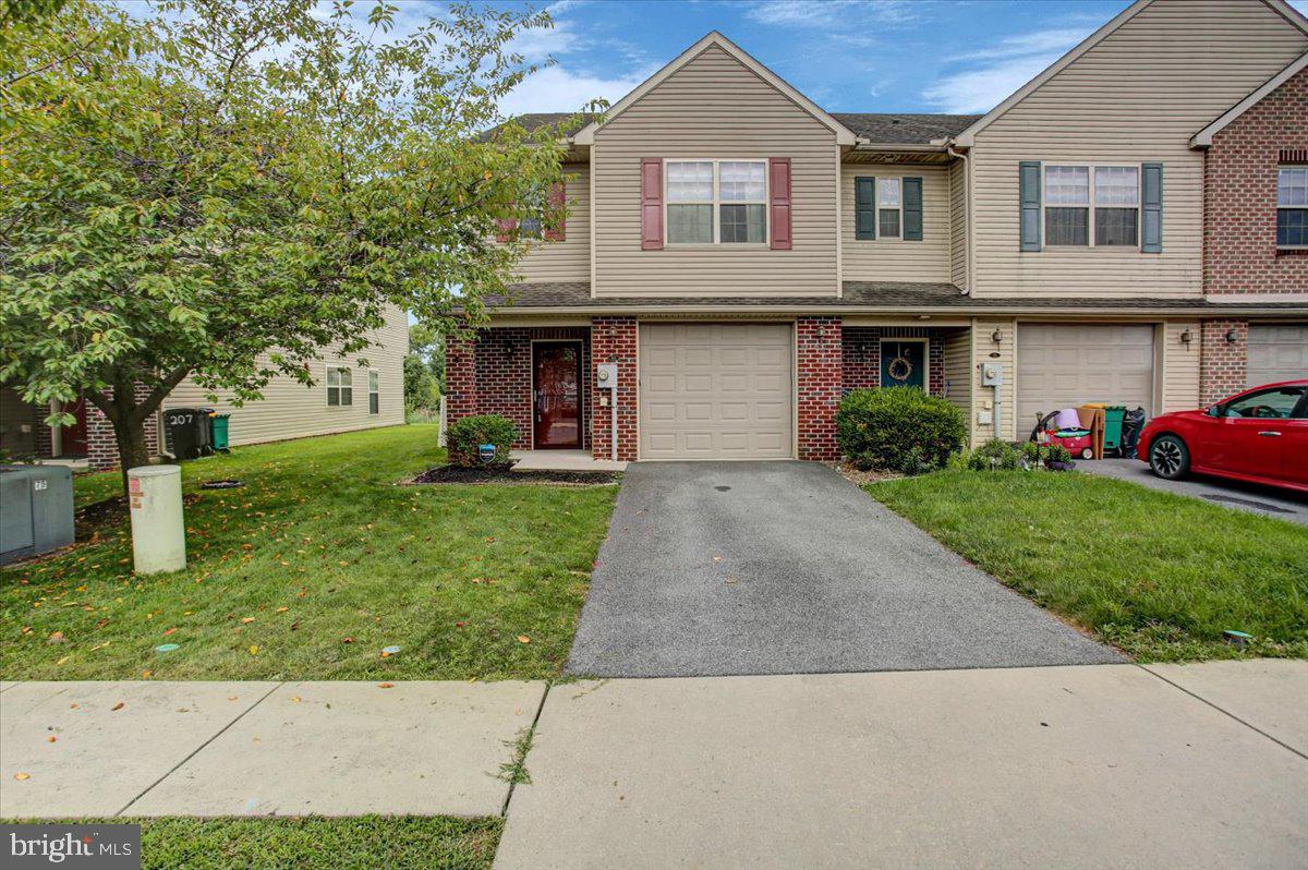209 Meriweather Dr — photo