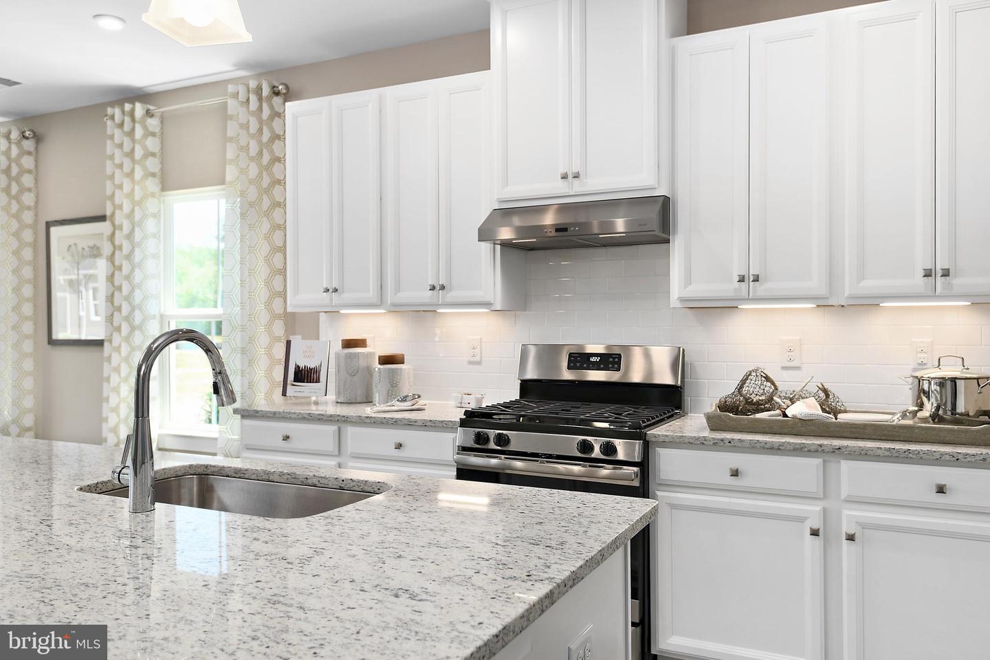 082126Asb Malia Ln — photo