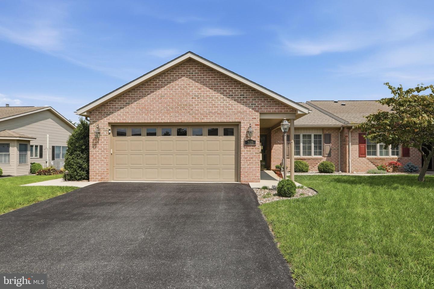 305 Sunbrook Drive — photo