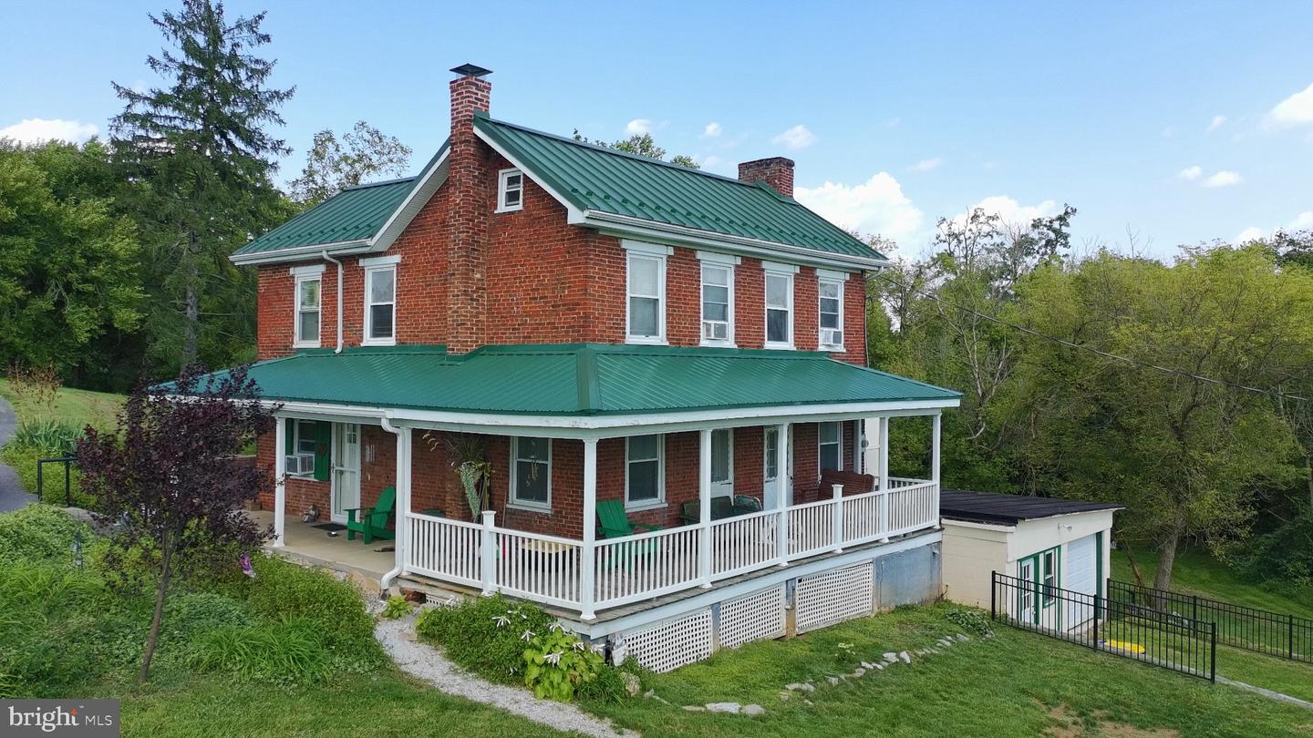 8810 Rowe Run Rd — photo