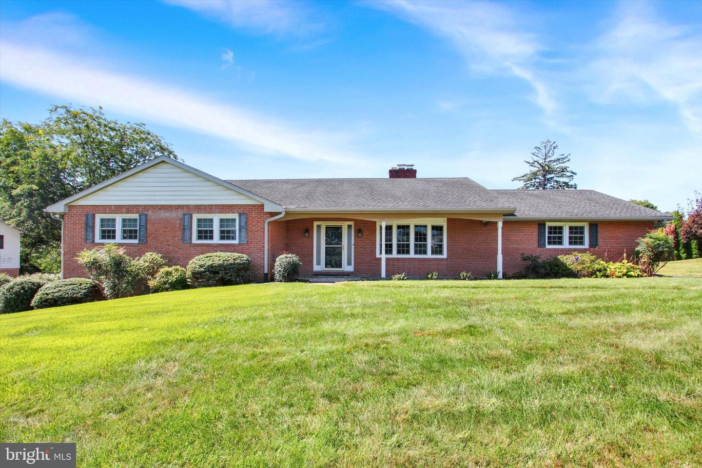 9130 Meadowbrook Dr — photo