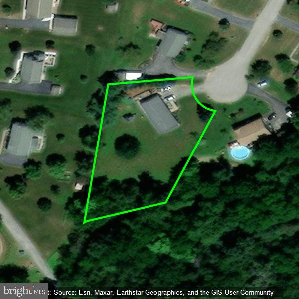 1541 Streamside Dr — photo