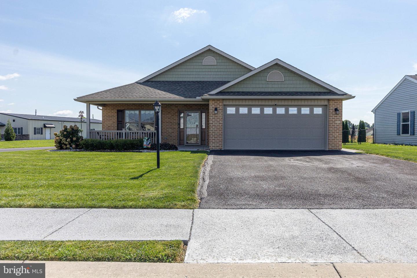 333 Eisenhower Dr — photo