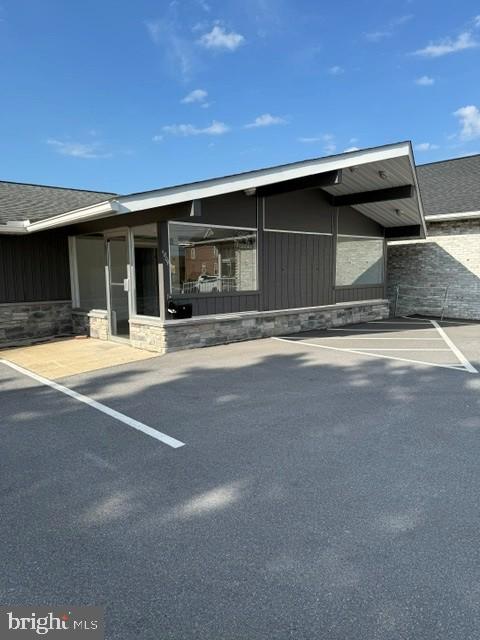 1804 E Main Street — photo