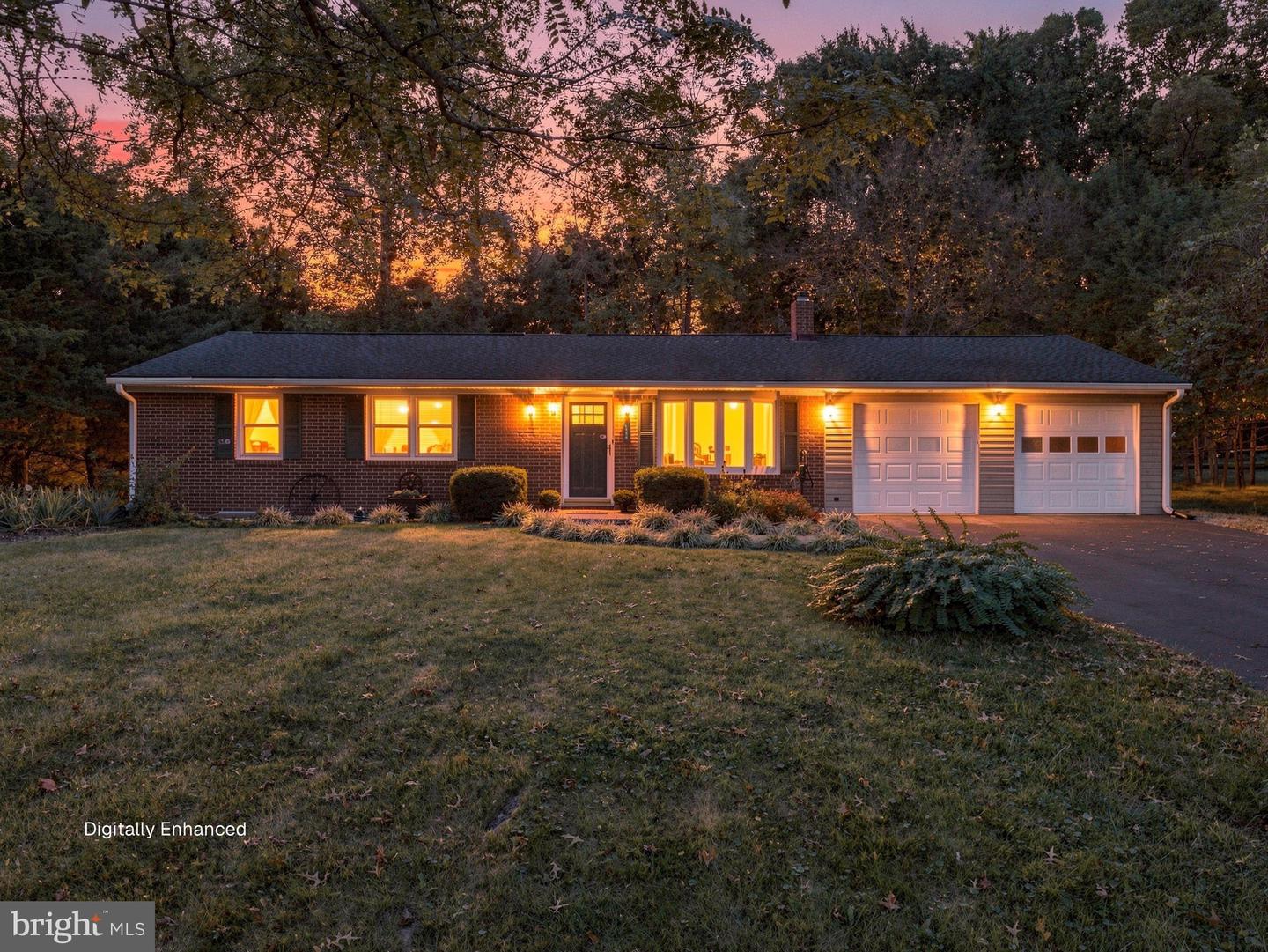 13860 Edgewood Dr — photo