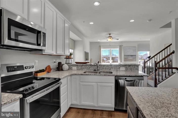 3385 Landmark Court — photo