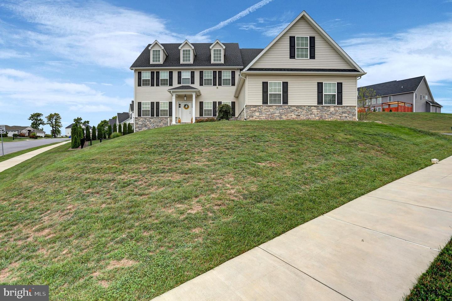 368 Delanie Dr — photo