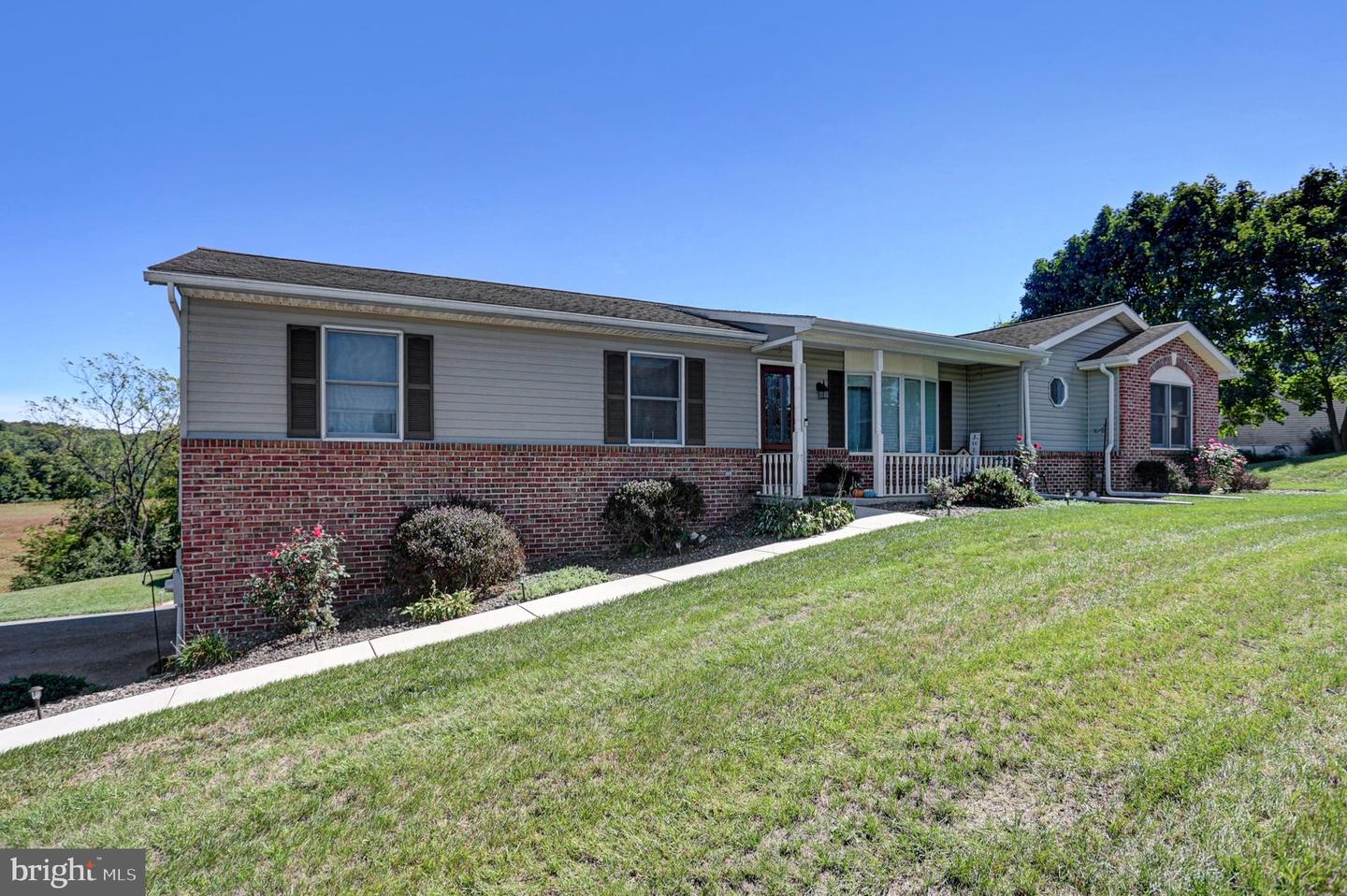 3715 Hazel Dr — photo