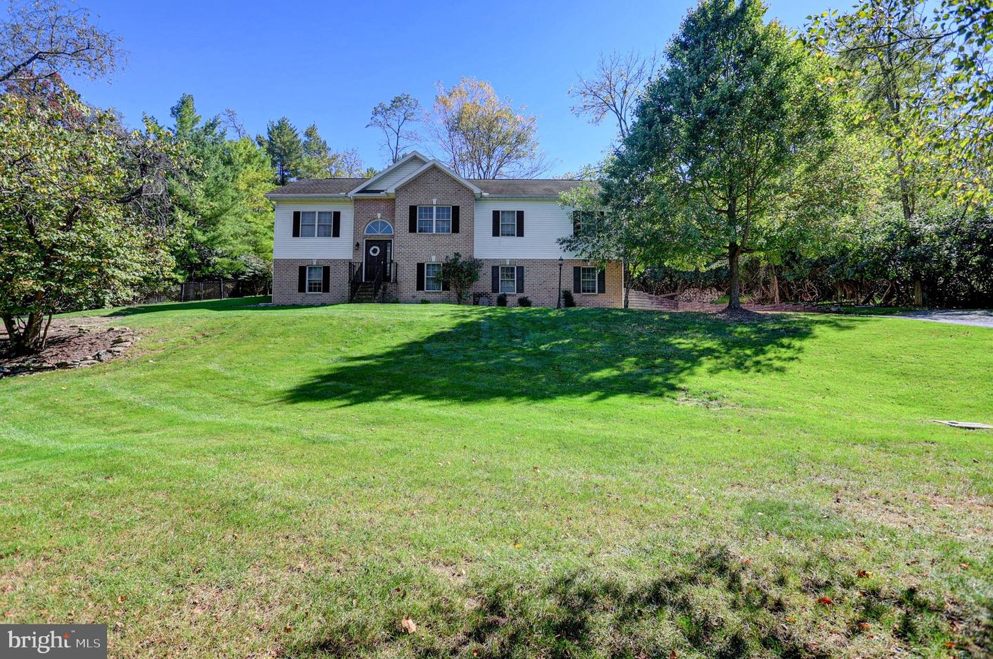 11070 Old Forge Rd — photo