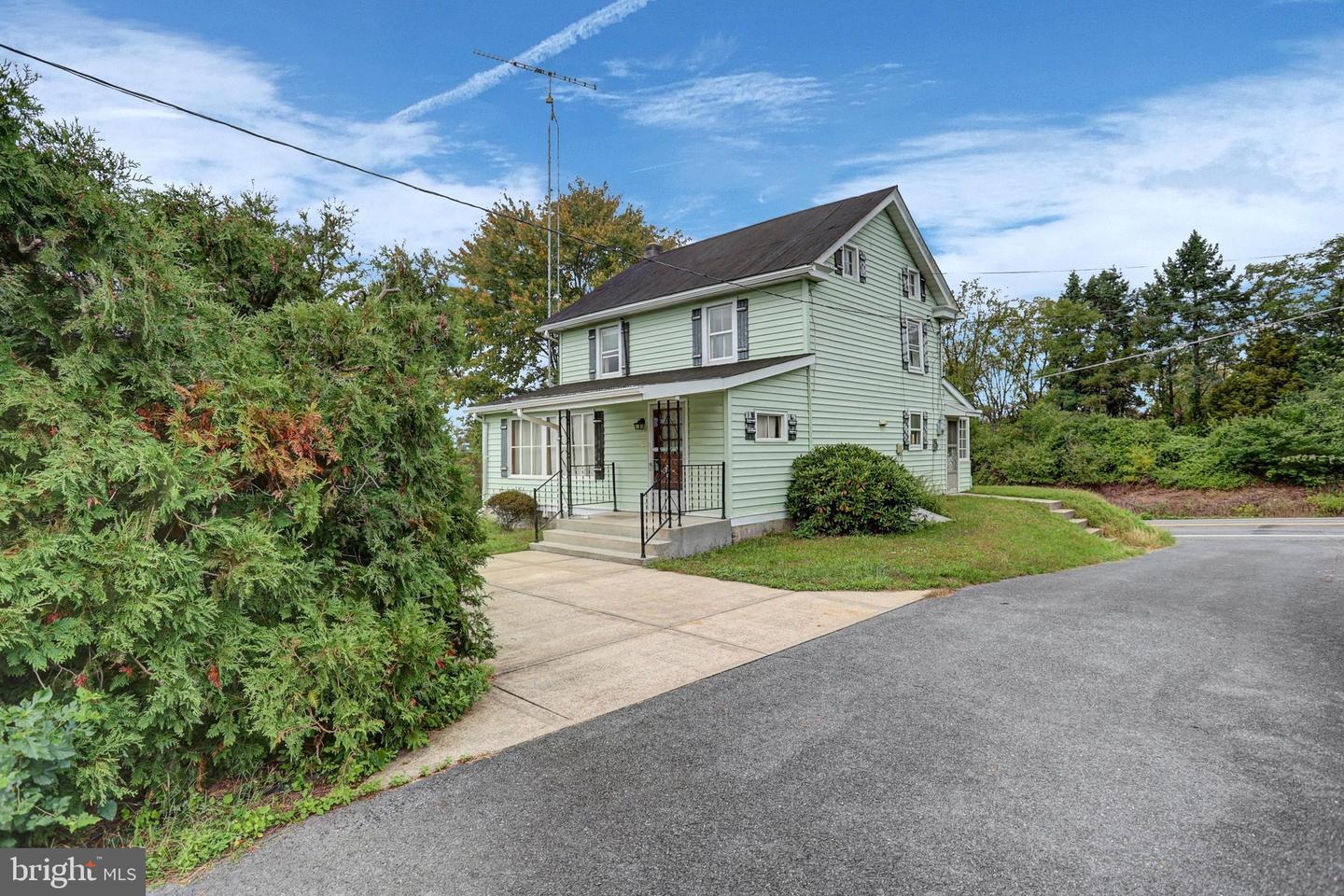 3244 Warm Spring Road, Chambersburg, PA 17202 — photo 3
