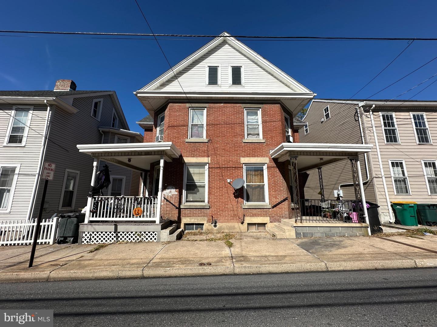 108 N Church St — photo