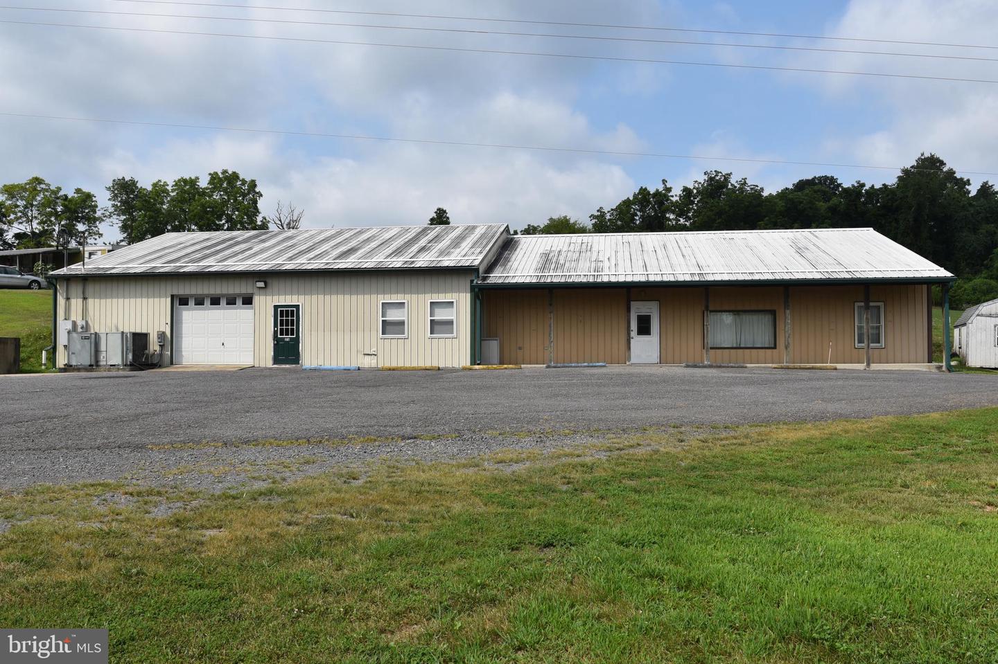 170 Horseshoe Drive — photo