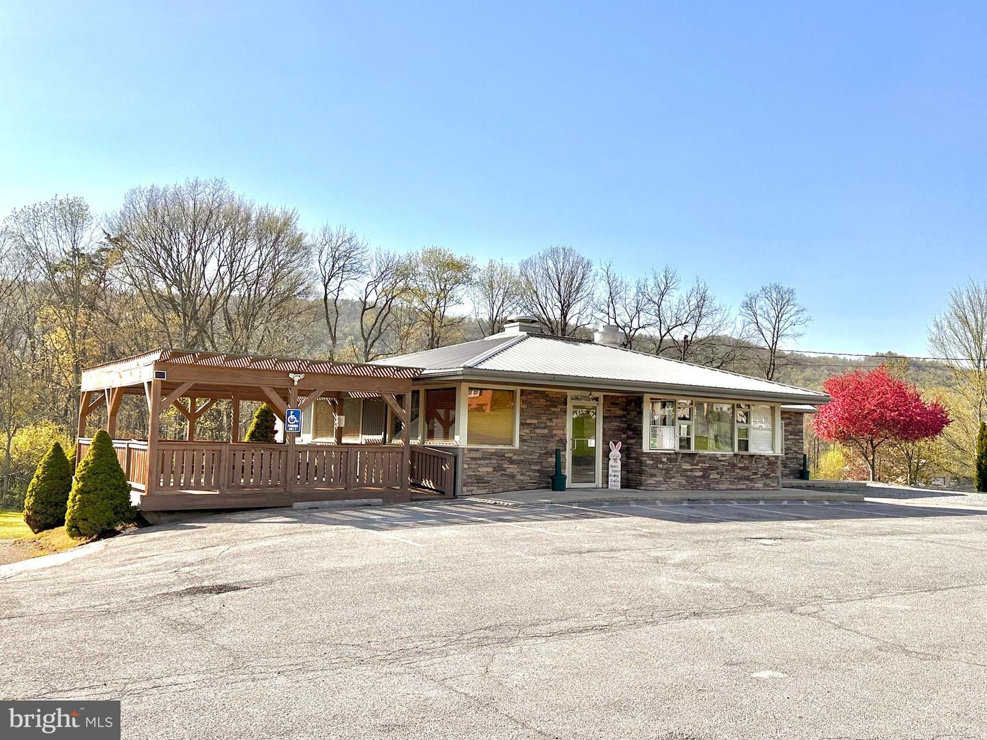 23179 Great Cove Rd — photo