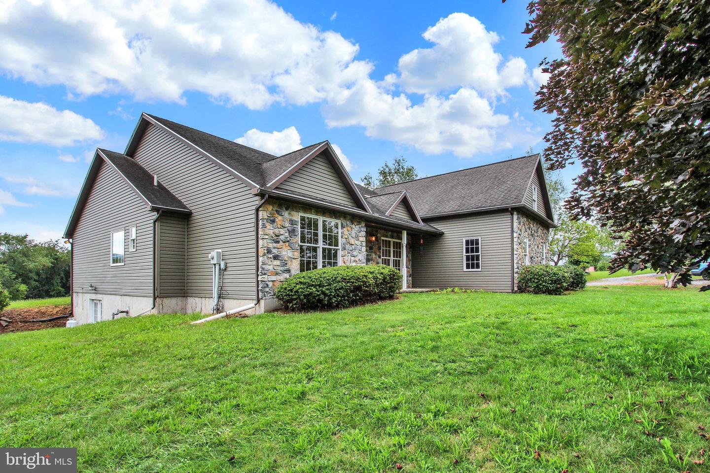 888 Battle Ridge Road, McConnellsburg, PA 17233 — photo 3
