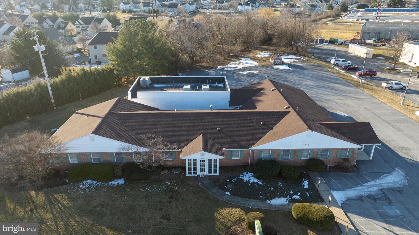640 E Oregon Road, Lititz, PA 17543 — photo 2