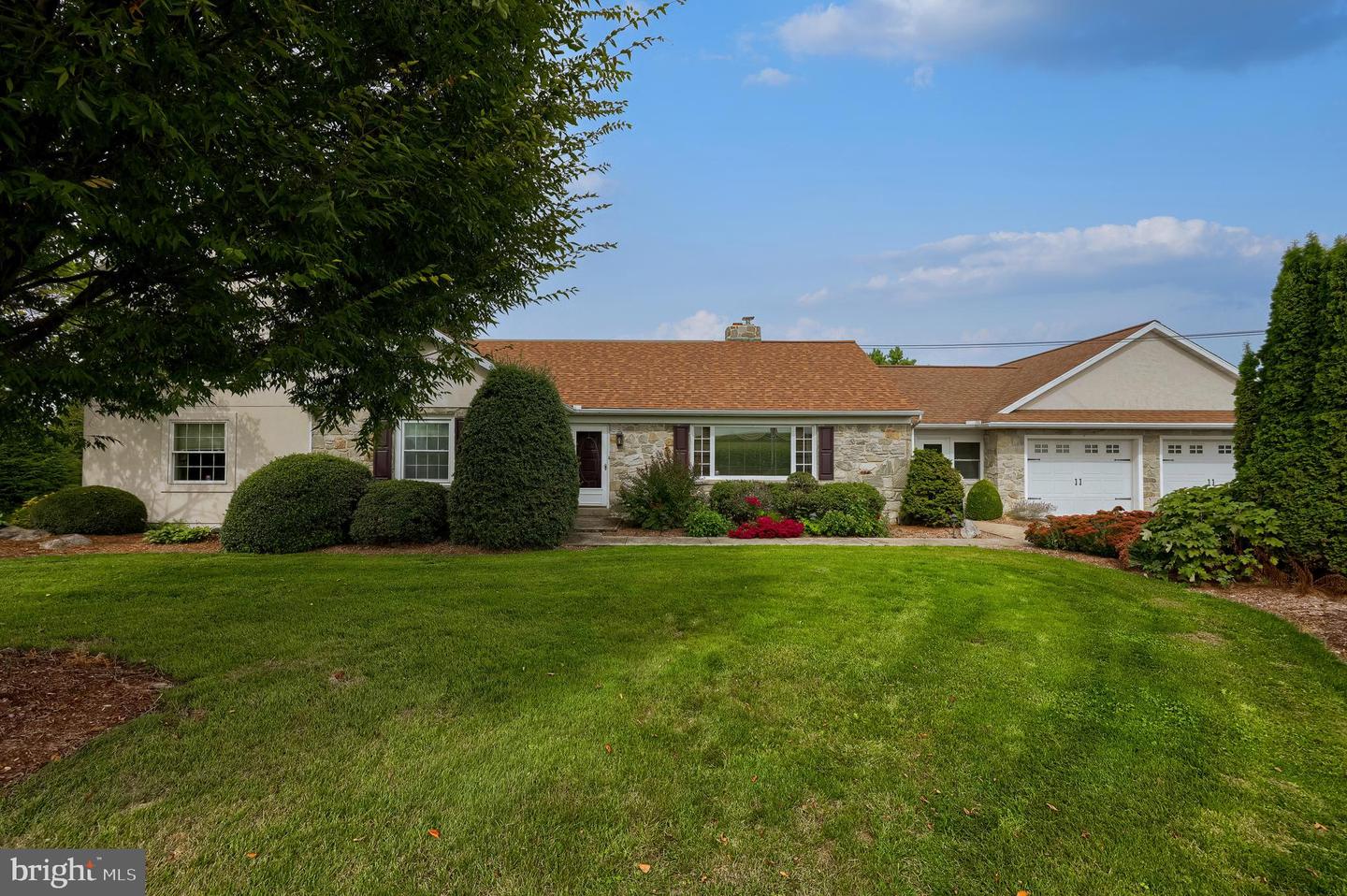 210 Stevens Road, Stevens, PA 17578