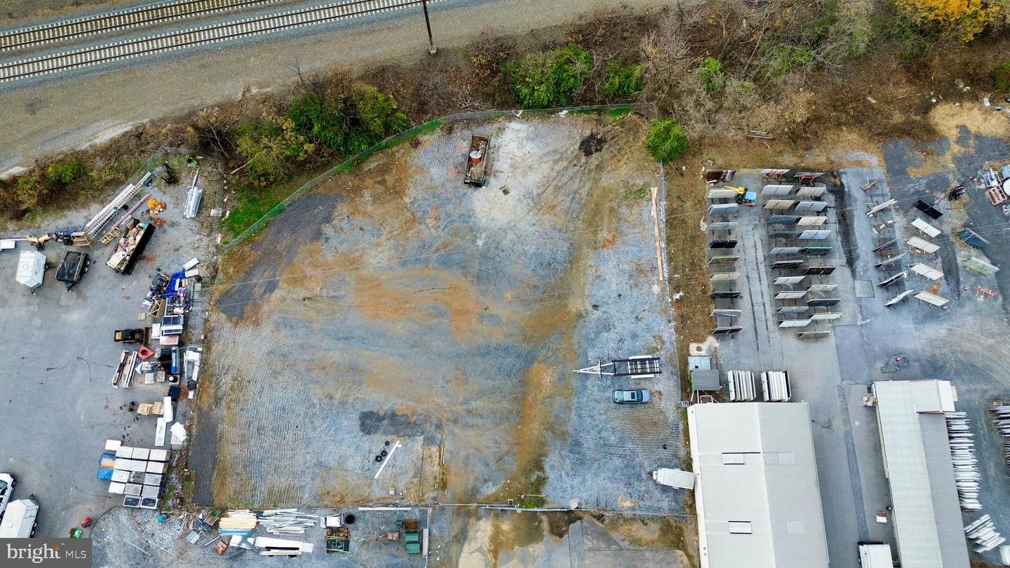 1278 Loop Road #SECURE LOT, Lancaster, PA 17601