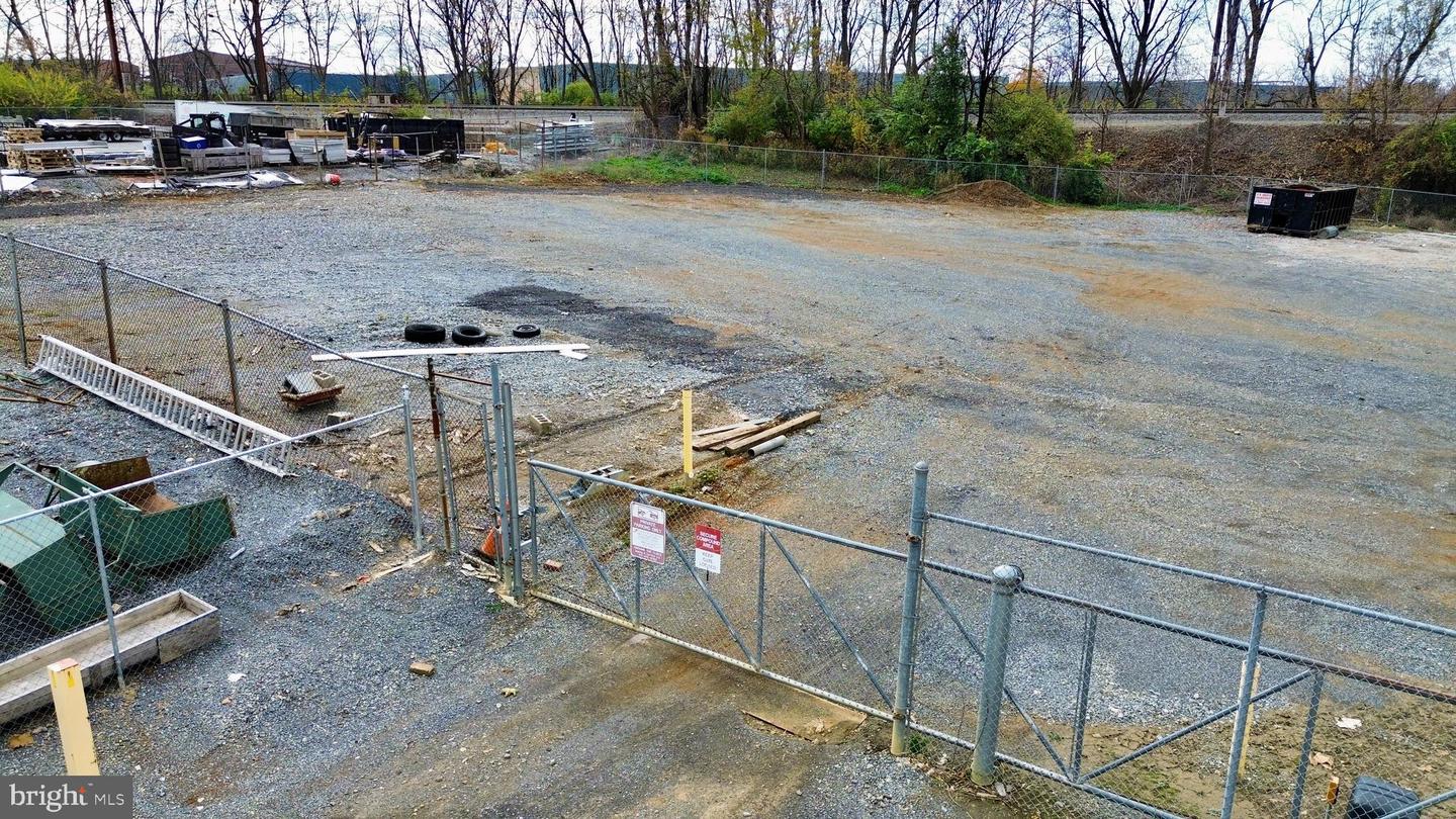 1278 Loop Road #SECURE LOT, Lancaster, PA 17601 — photo 2