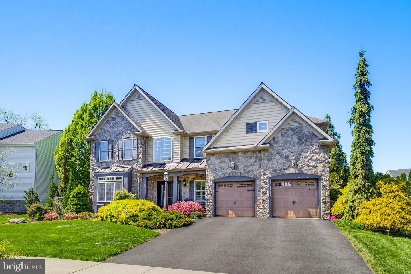678 JAKE LANDIS ROAD, LITITZ PA 17543 — photo 2