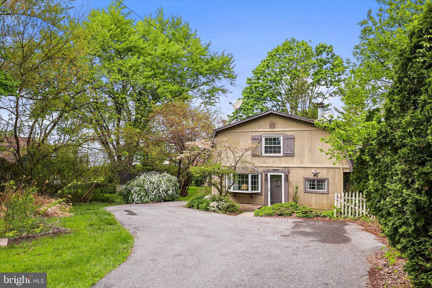 2963 Spring Valley Road, Lancaster, PA 17601