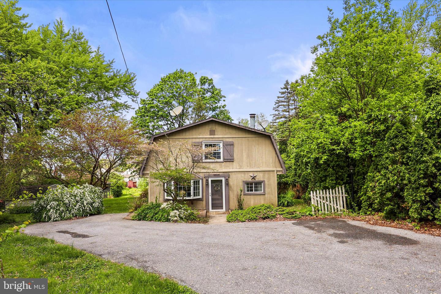 2963 Spring Valley Road, Lancaster, PA 17601 — photo 2