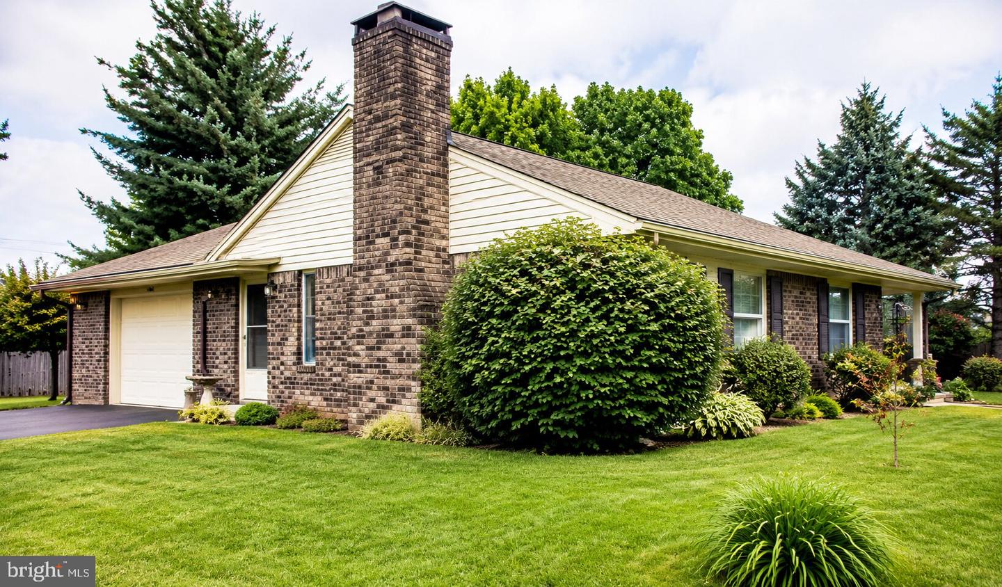 922 MAY ROAD, LITITZ PA 17543