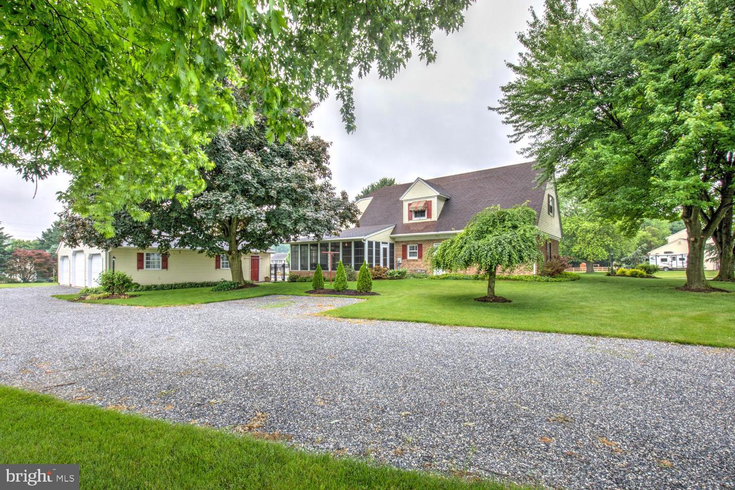 771 E OREGON ROAD, LITITZ PA 17543 — photo 2