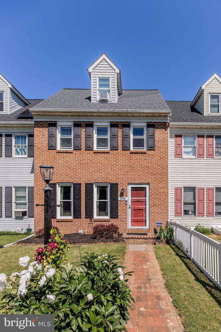 358 CARDINAL ROAD, LITITZ PA 17543