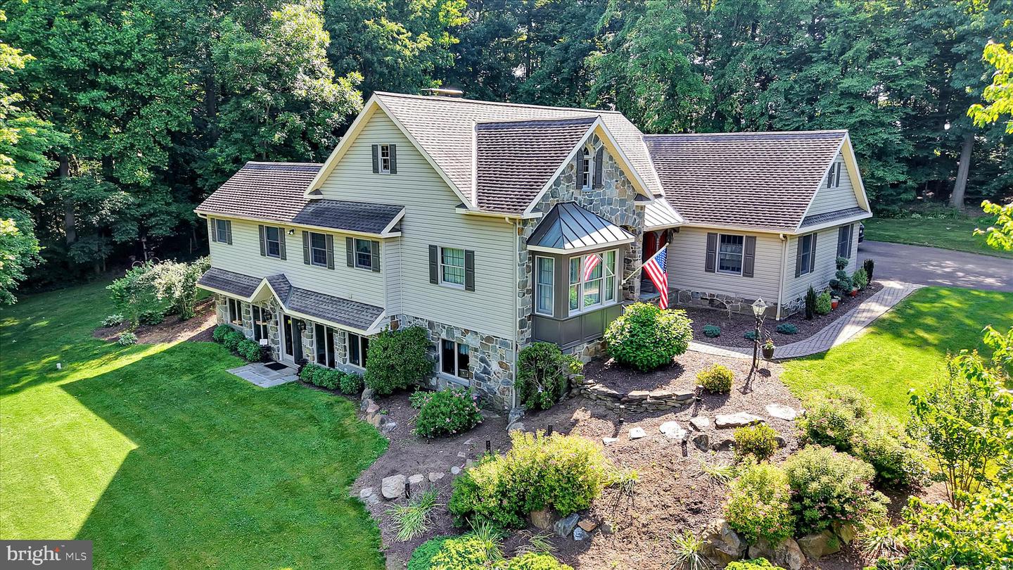 198 Friends Road, Nottingham, PA 19362 — photo 2