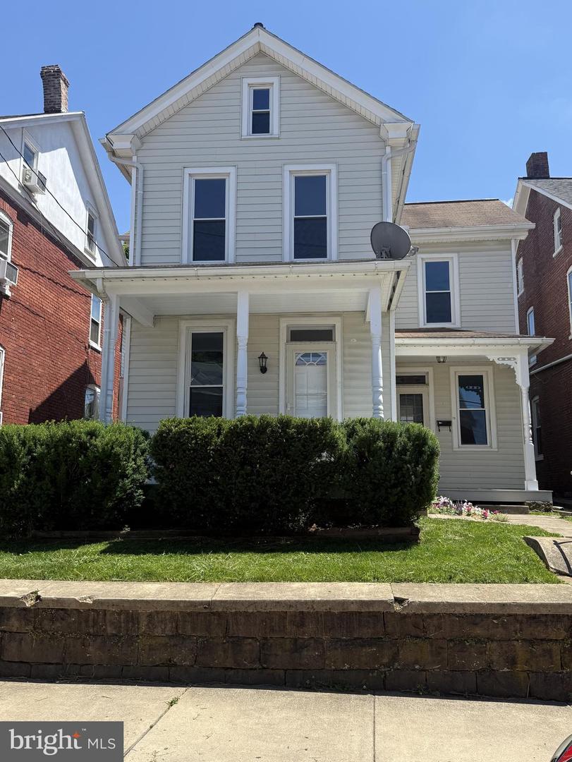 239 Washington Avenue — photo