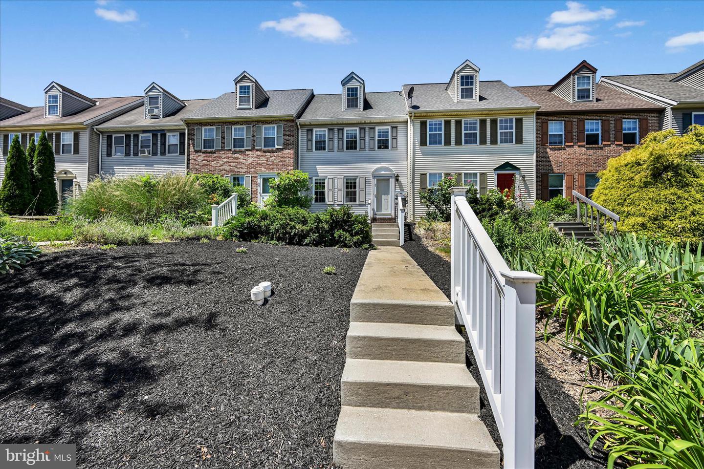 48 Pennwick Drive, Lititz, PA 17543 — photo 3