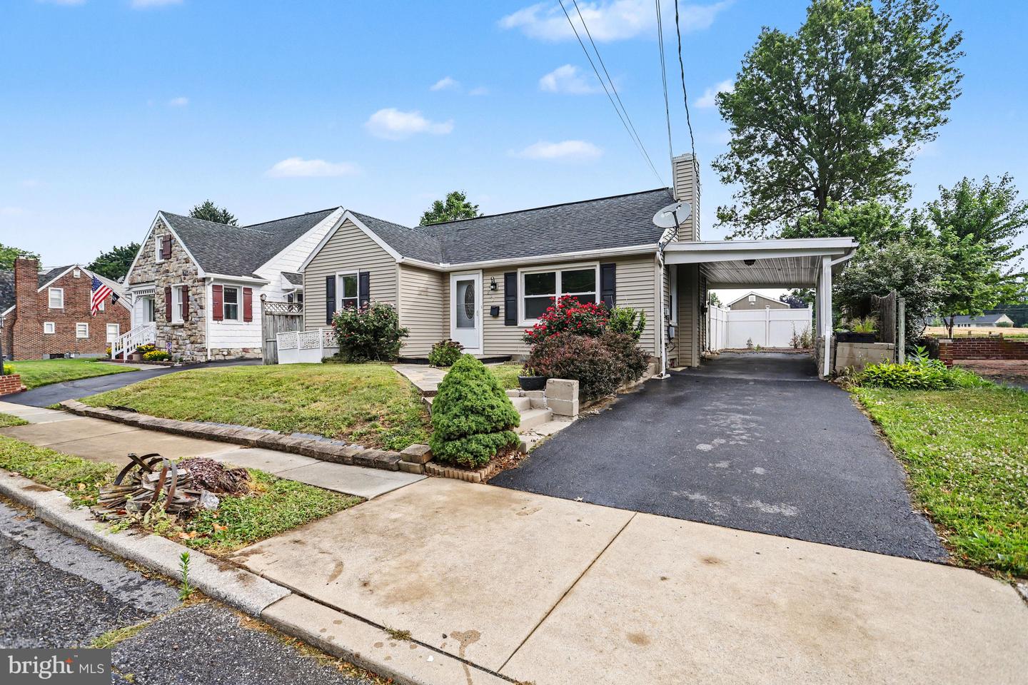 237 Noble Street, Lititz, PA 17543 — photo 3
